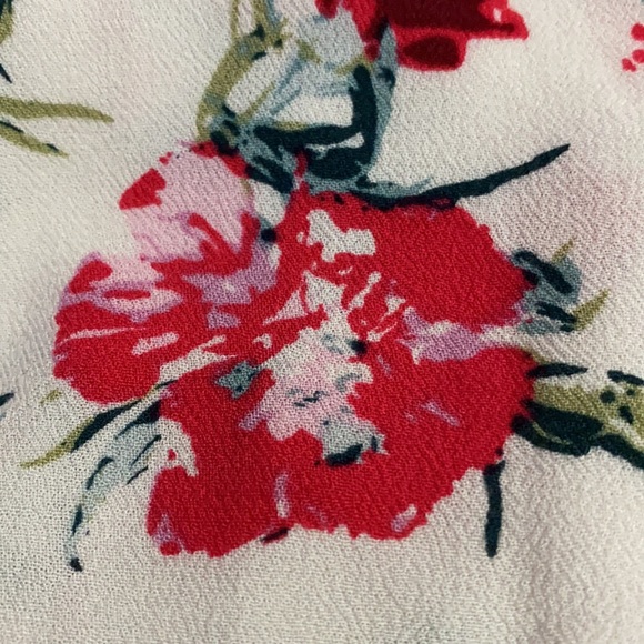 FOREVER 21 PLUS SIZE 1 X CROP TOP BELL SLEEVE - Picture 9 of 11